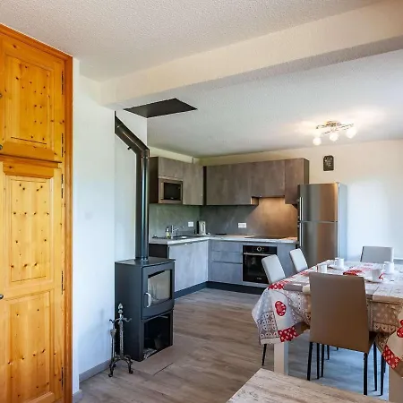 Cosy 2 Pieces, Cabine, 5 Pers, Meribel, Pres Des Pistes, Animaux Admis - Fr-1-180-591 Apartment